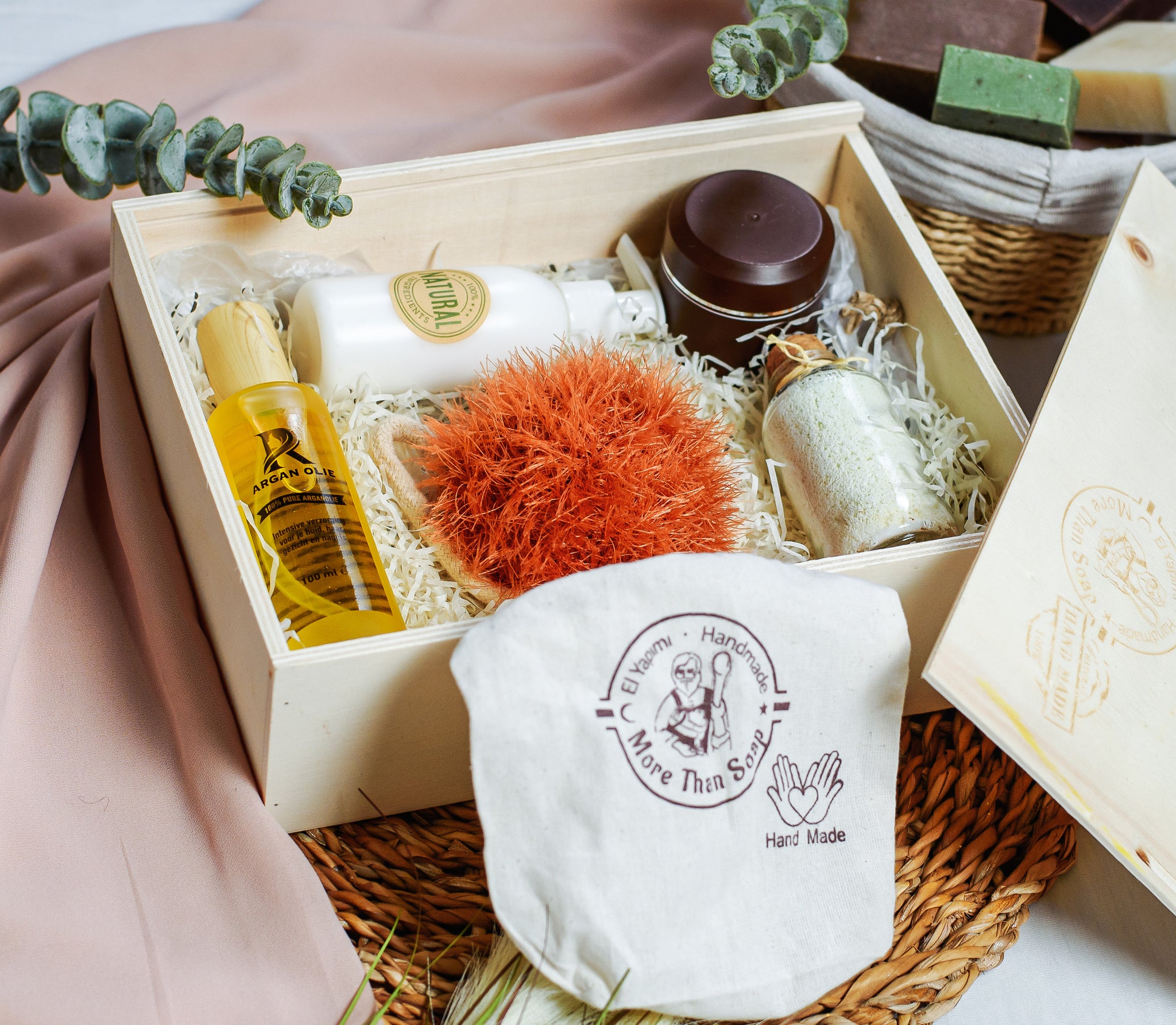 Saffraan Gift Box